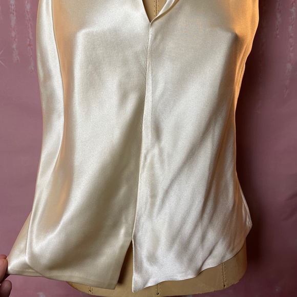 [8] ZENOBIA Satin Silky Sleeveless Blouse in Creamy Ivory Color - Picture 3 of 5